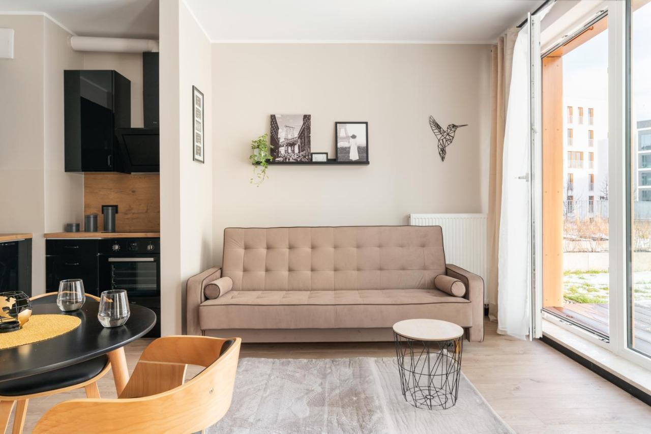 ורשה Superapart Aignera Apt 4, Family Friendly Oasis מראה חיצוני תמונה
