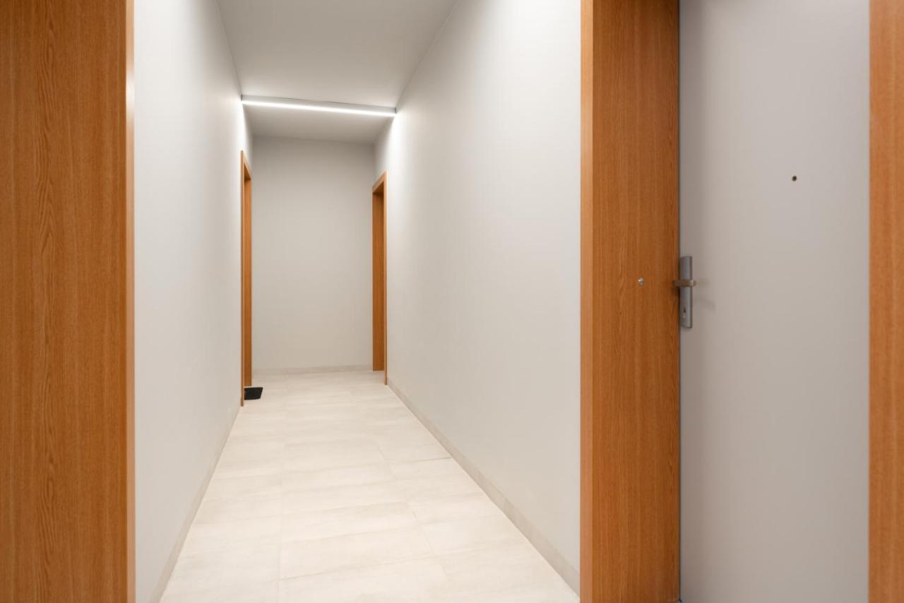 ורשה Superapart Aignera Apt 4, Family Friendly Oasis מראה חיצוני תמונה