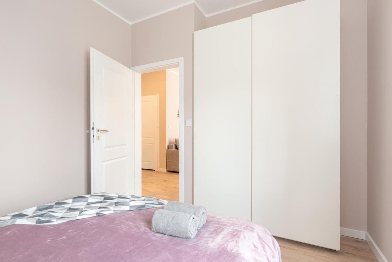 ורשה Superapart Aignera Apt 4, Family Friendly Oasis מראה חיצוני תמונה